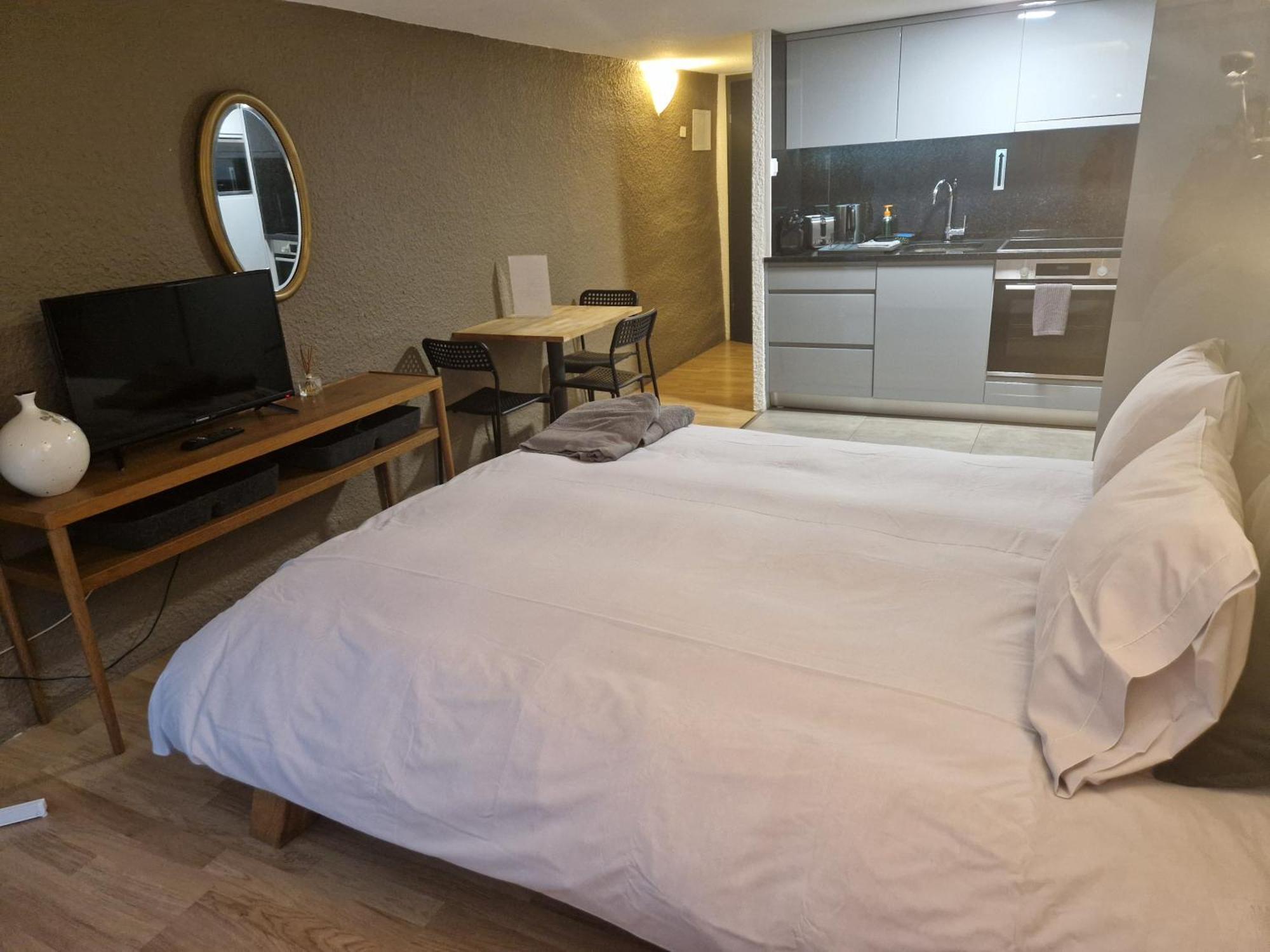 Studio Sieva Apartment Lausanne Ngoại thất bức ảnh